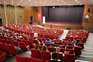 DENİB AKADEMİ' den, “Aceleci Sinek Süte Düşer” Programı...