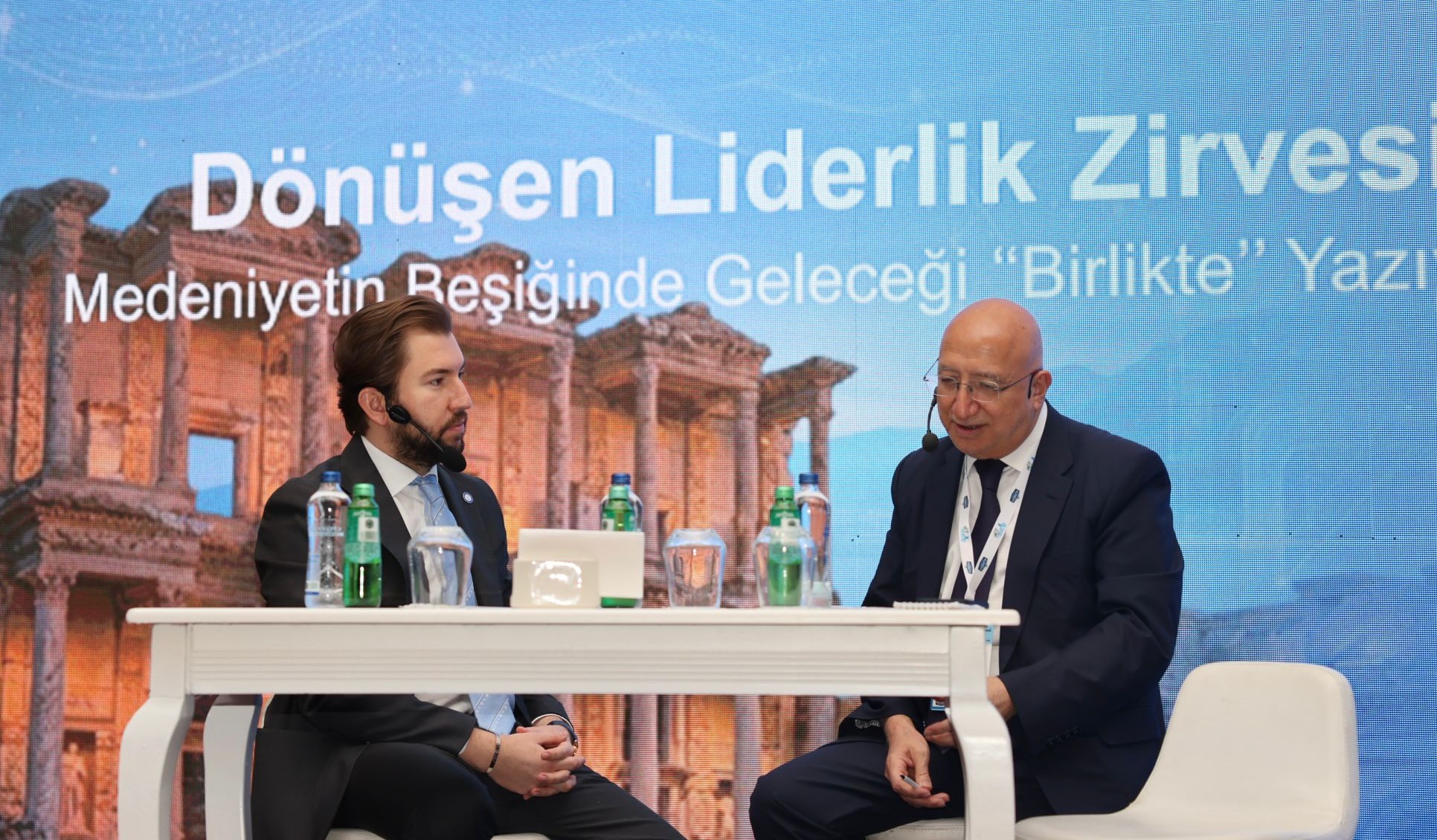 Dönüşen Liderlik Zirvesi 2026 Kapsamında Düzenlenen “Küresel Rekabette Dayanıklılık: İhracatın Yeni Yol Haritası” Paneli
