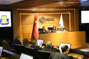 İnternet ile Yeni Pazarlara Yelken Açma Bilgilendirme Toplantısı Gerçekleştirildi