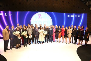 DENİB 7. Ev ve Plaj Giyimi Tasarım Yarışması Muhteşem Defile ile Sona Erdi.