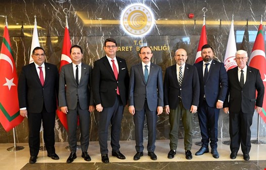 DENİB'den Ticaret Bakanı Mehmet Muş'a Ziyaret
