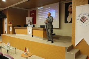 Denizlili İhracatçılara Araştırma, Geliştirme ve Tasarım Faaliyetlerinin Desteklenmesi Hakkında Kanuna İlişkin Uygulama Yönetmelikleri Anlatıldı…