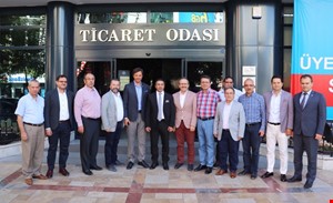 DENİB Ailesi Denizli Ticaret Odası Yönetim Kurulu Başkanı Uğur Erdoğan'ı Ziyaret Etti.