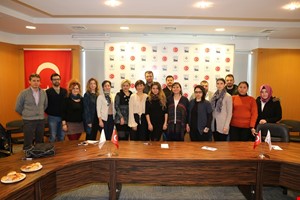 "2017 Trendleri Moda ve Lüks Sektöründe Güncel Gelişmeler" Konulu Seminer Gerçekleştirildi.