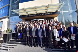 ZEYBEKCİ Proje Uzmanlarına Sertifikalarını Verdi...