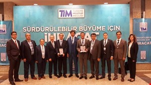 TİM Genel Kurulu' nda İhracat Ödülleri Sahiplerini Buldu.