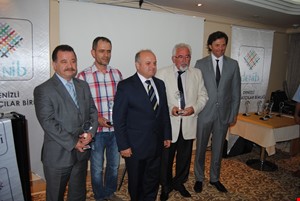 Denizli İhracatçılar Birliği, Uşaklı Üyelerine İhracat Ödüllerini Verdi...